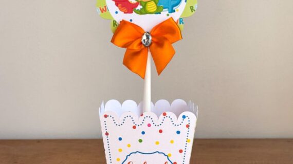 centro de mesa dinossauro