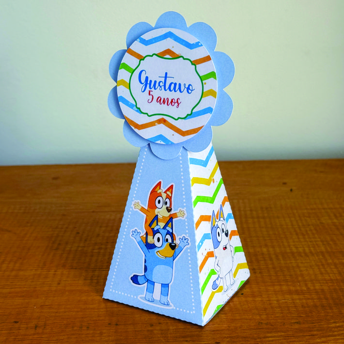 Caixa Pirâmide Personalizada Bluey