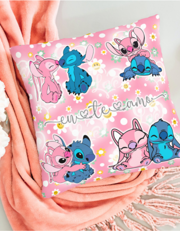 Almofada Decorativa Stitch & Angel – "Eu Te Amo"