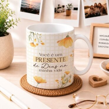 Caneca Personalizada "Presente de Deus" — Floral Amarelo